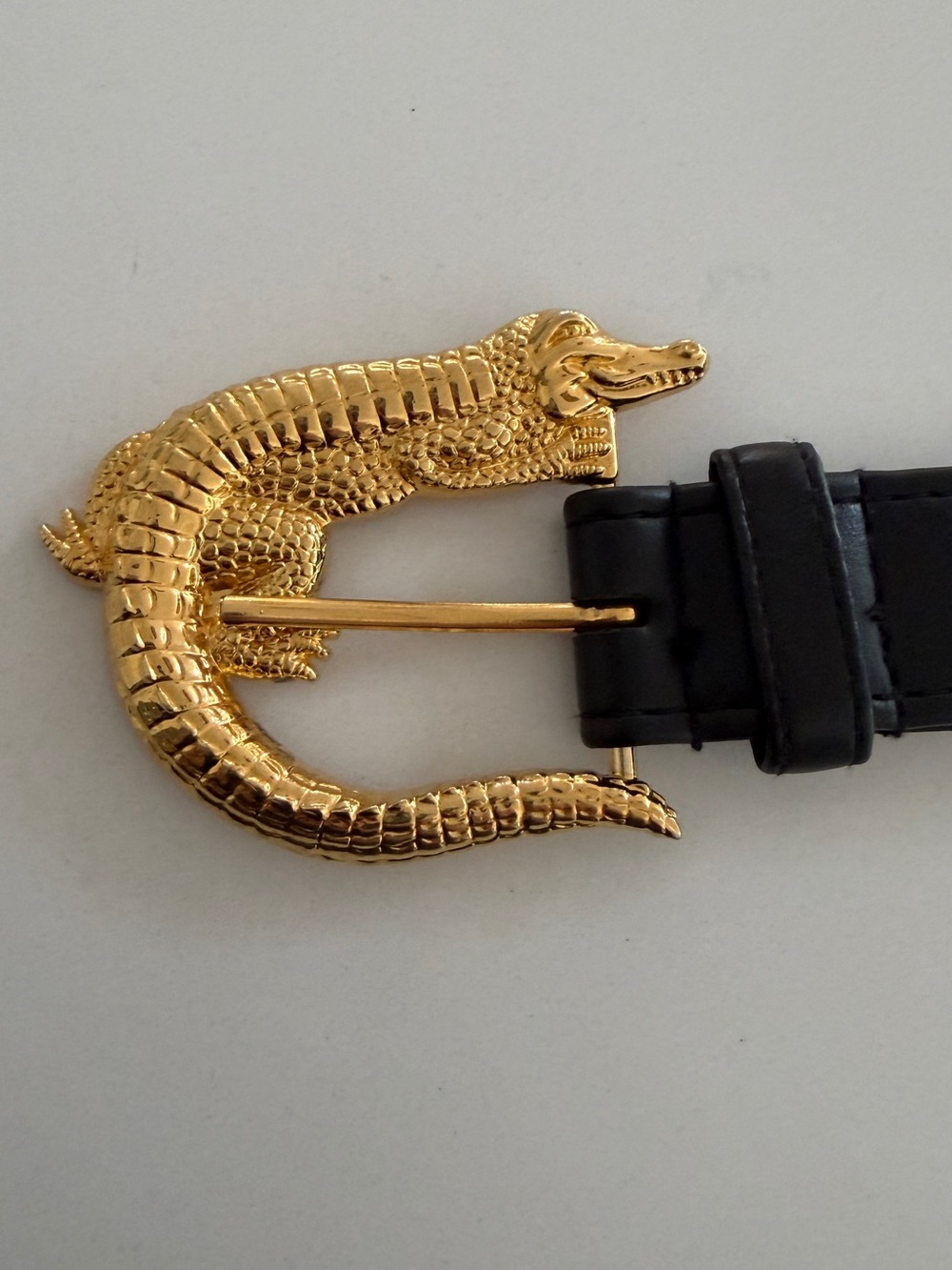 BELT Black Faux Leather Large Gold Tone Metal Crocodile Buckle Statement Glamour - Picture 5 of 17